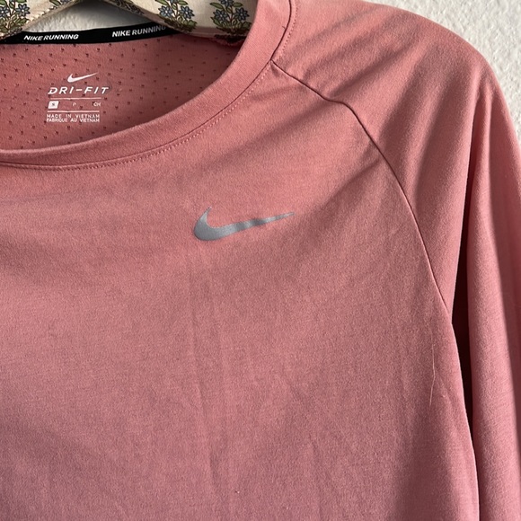 Nike Dri-fit Long Sleeve - Picture 3 of 5
